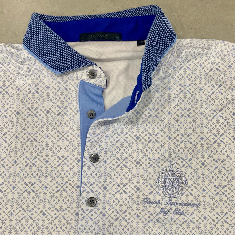 Greyson White and Blue Golf Polo with Trump International Golf Club Logo Mens XL